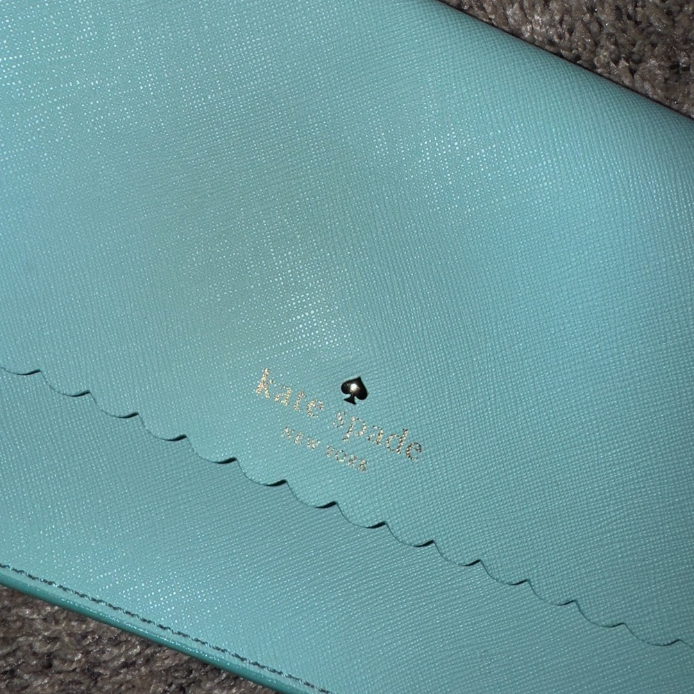 Kate Spade Cape Drive Jettie Scalloped Crossbody Bag Small Leather Turquoise - Picture 2 of 5